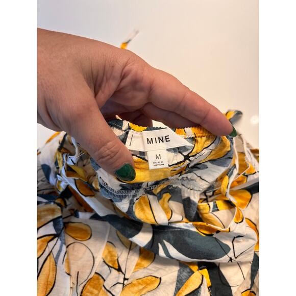 NEW Mine White Floral Tiered Peplum Style Tank Top Size Medium - Picture 5 of 9